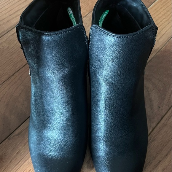 Cougar Waterproof Black Booties - Picture 4 of 12